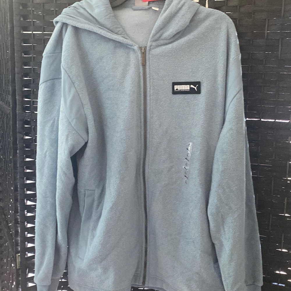 NWT Puma Fusion hooded Jacket faded denim in color with the Puma logo men size L